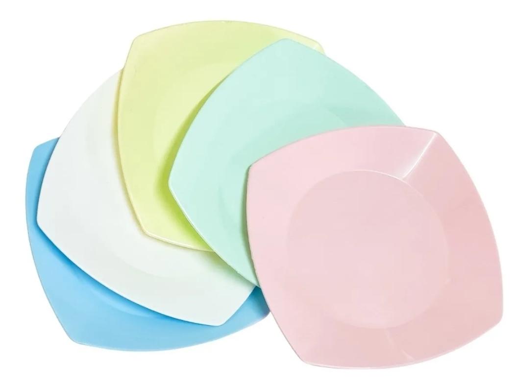 PLATO PLAYO CUADRADO PLASTICO 26CM
